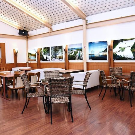 England Business Motel Yilan Экстерьер фото