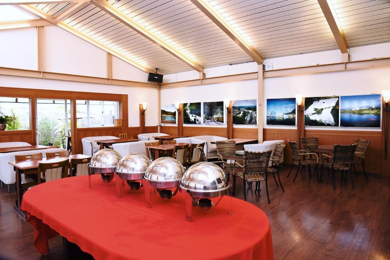 England Business Motel Yilan Экстерьер фото